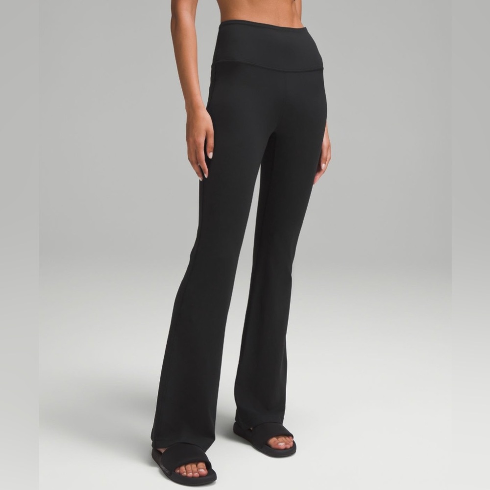 Black Lululemon Groove Pants Sz 4